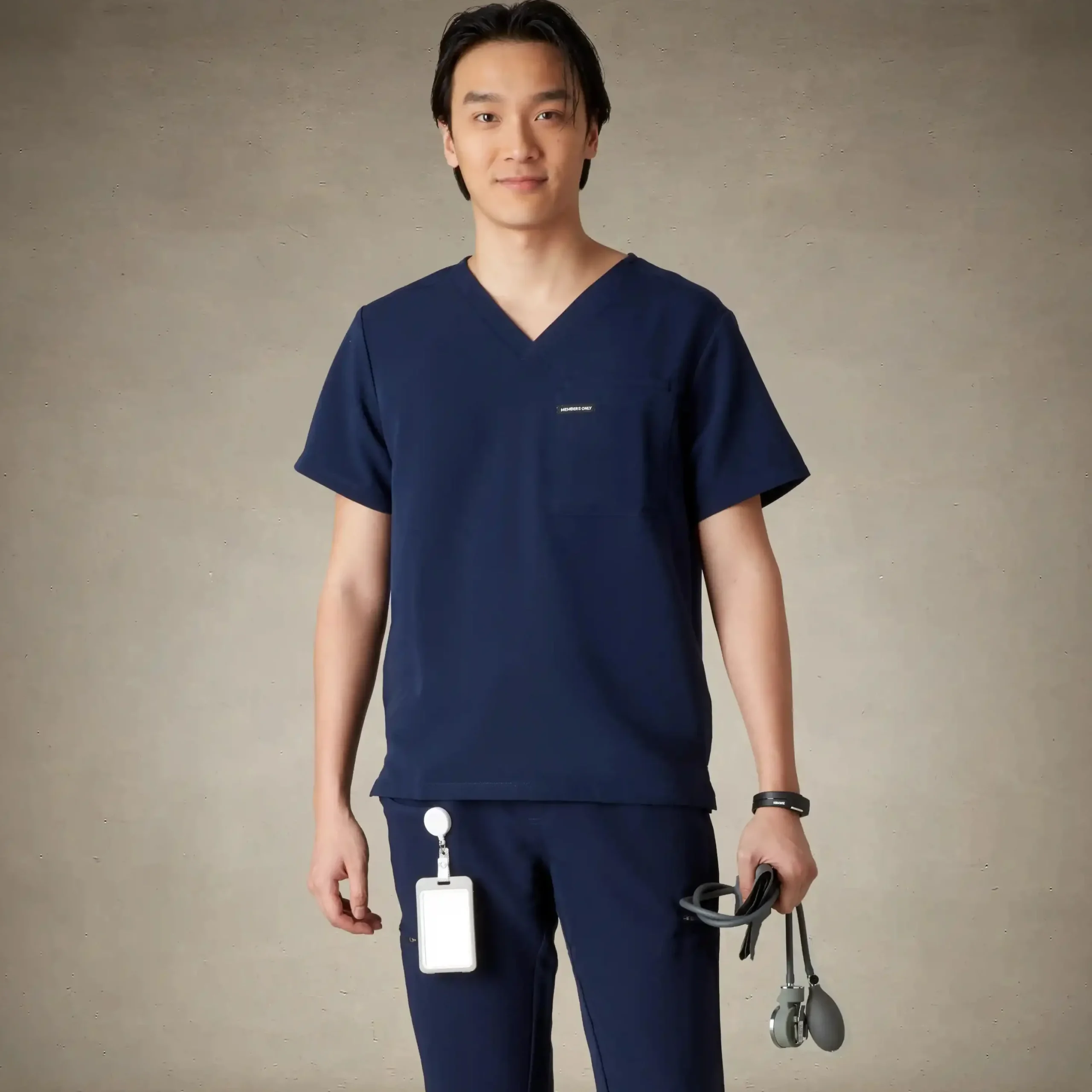 Hot Members Only Brighton 3-Pocket Scrub Top Navy