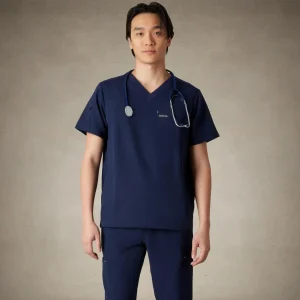 Online Members Only Manchester 3-Pocket Scrub Top Navy