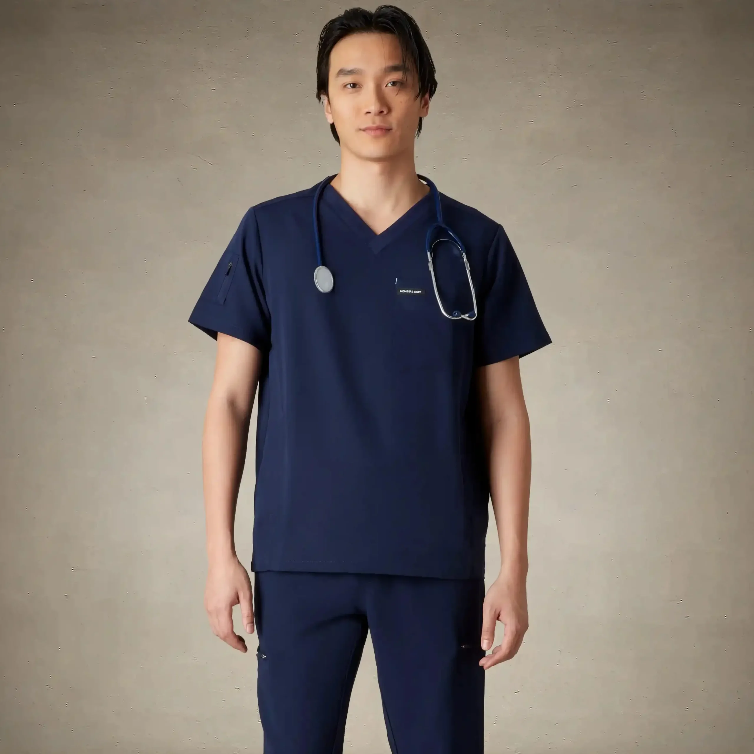 Online Members Only Manchester 3-Pocket Scrub Top Navy